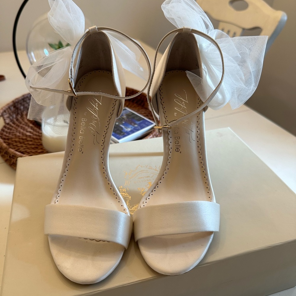 Bella Belle Bridal Bow heels - Picture 8 of 9